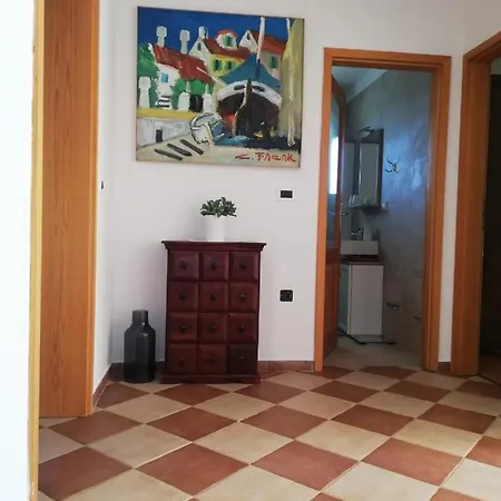 Laetitia Apartment Kaštelir